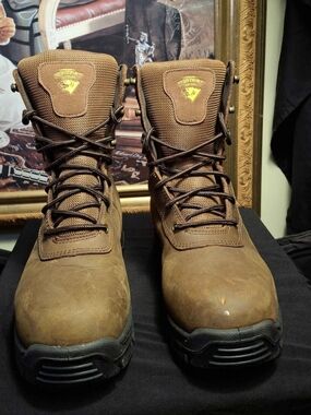Men's Herman Survivors Jason III 8" Steel Toe Work Boots. Size 8.5